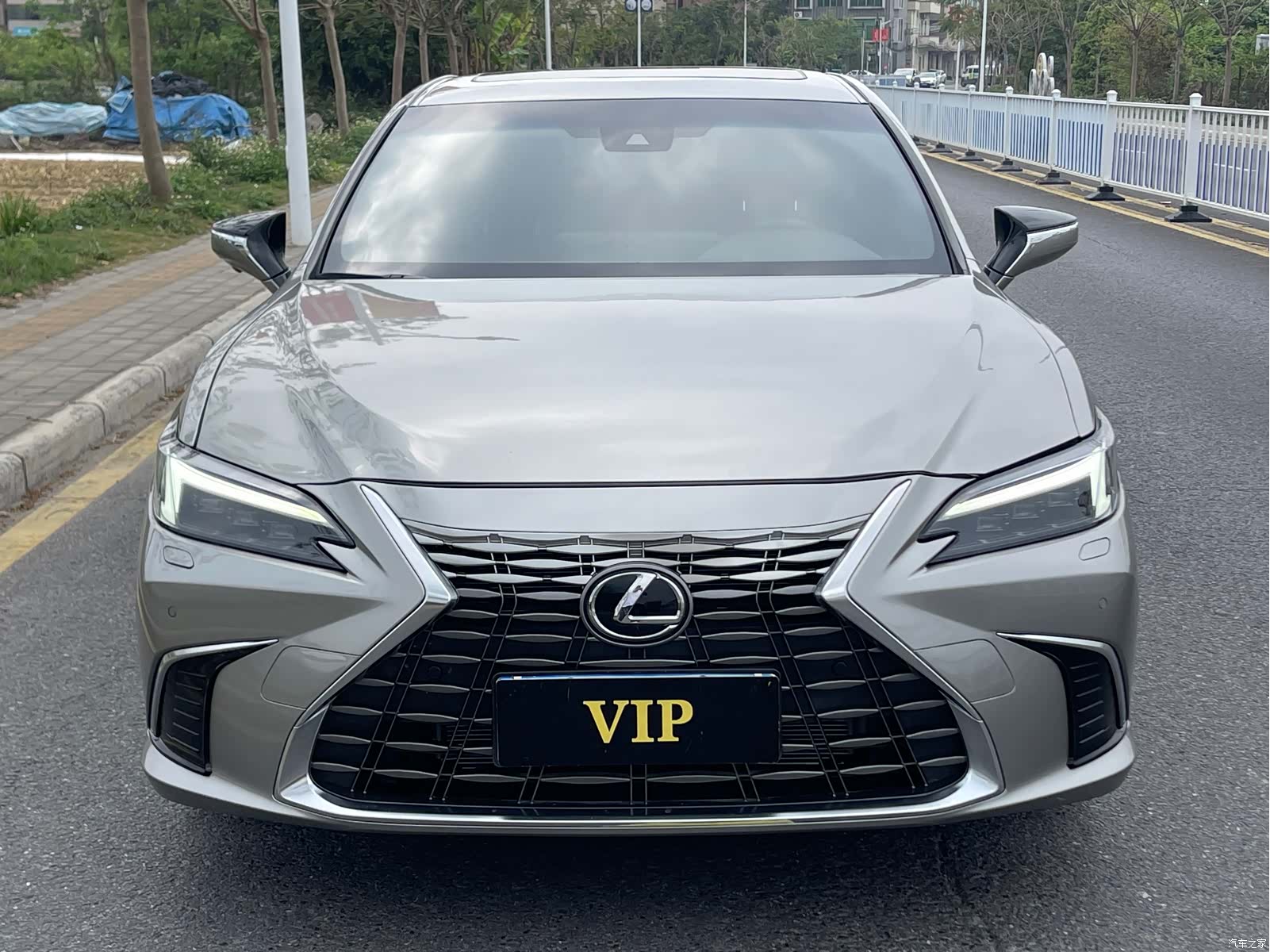Lexus ES, 2024 2
