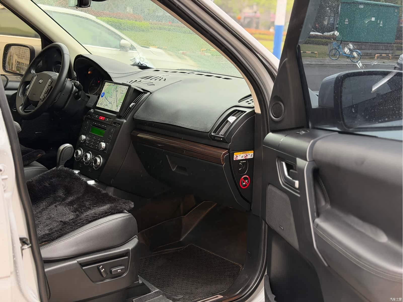 Land Rover Si4, 2012 12