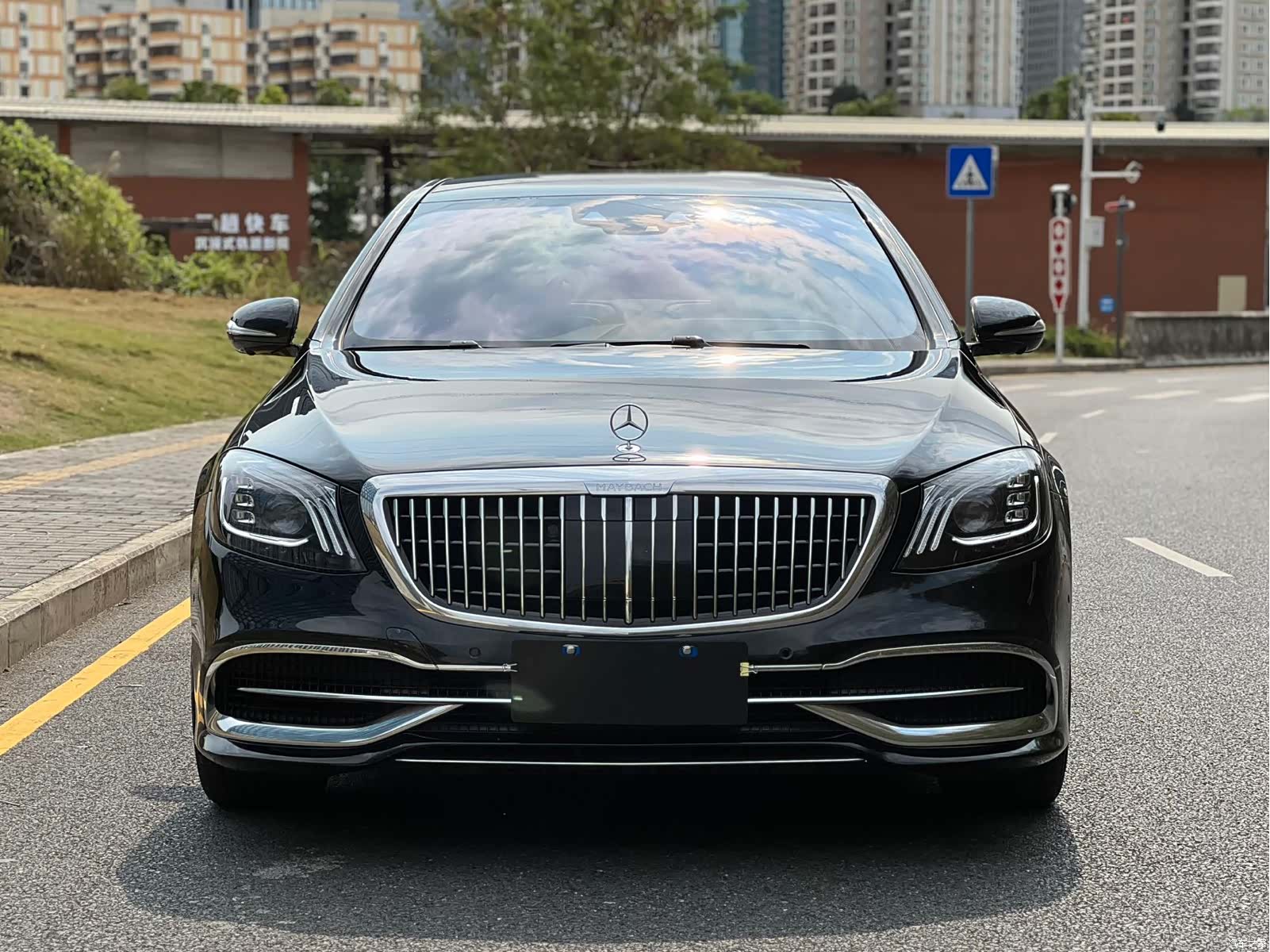 Maybach S-Class, 2019 3
