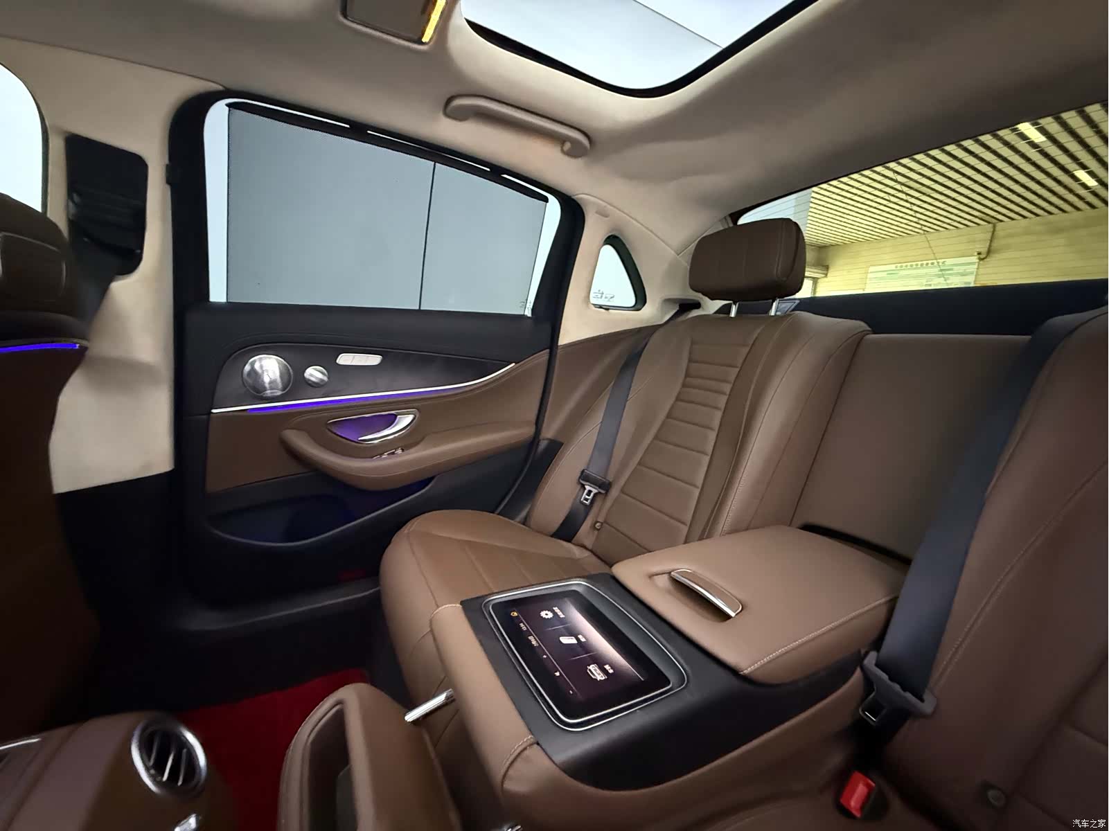 Mercedes-Benz E-Class, 2018 17