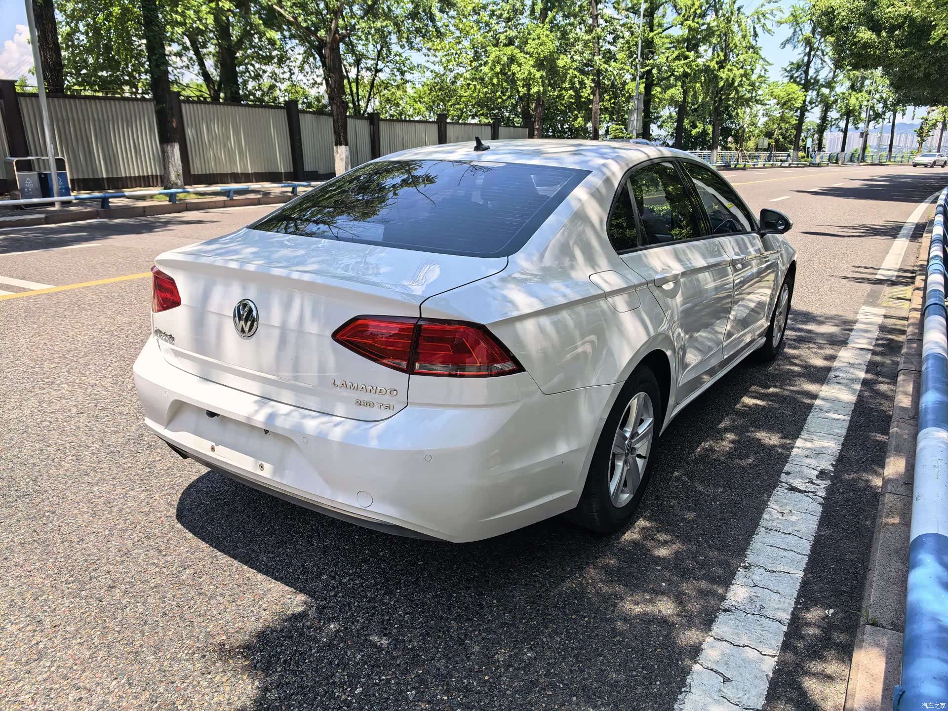 Volkswagen Lamando, 2018 9