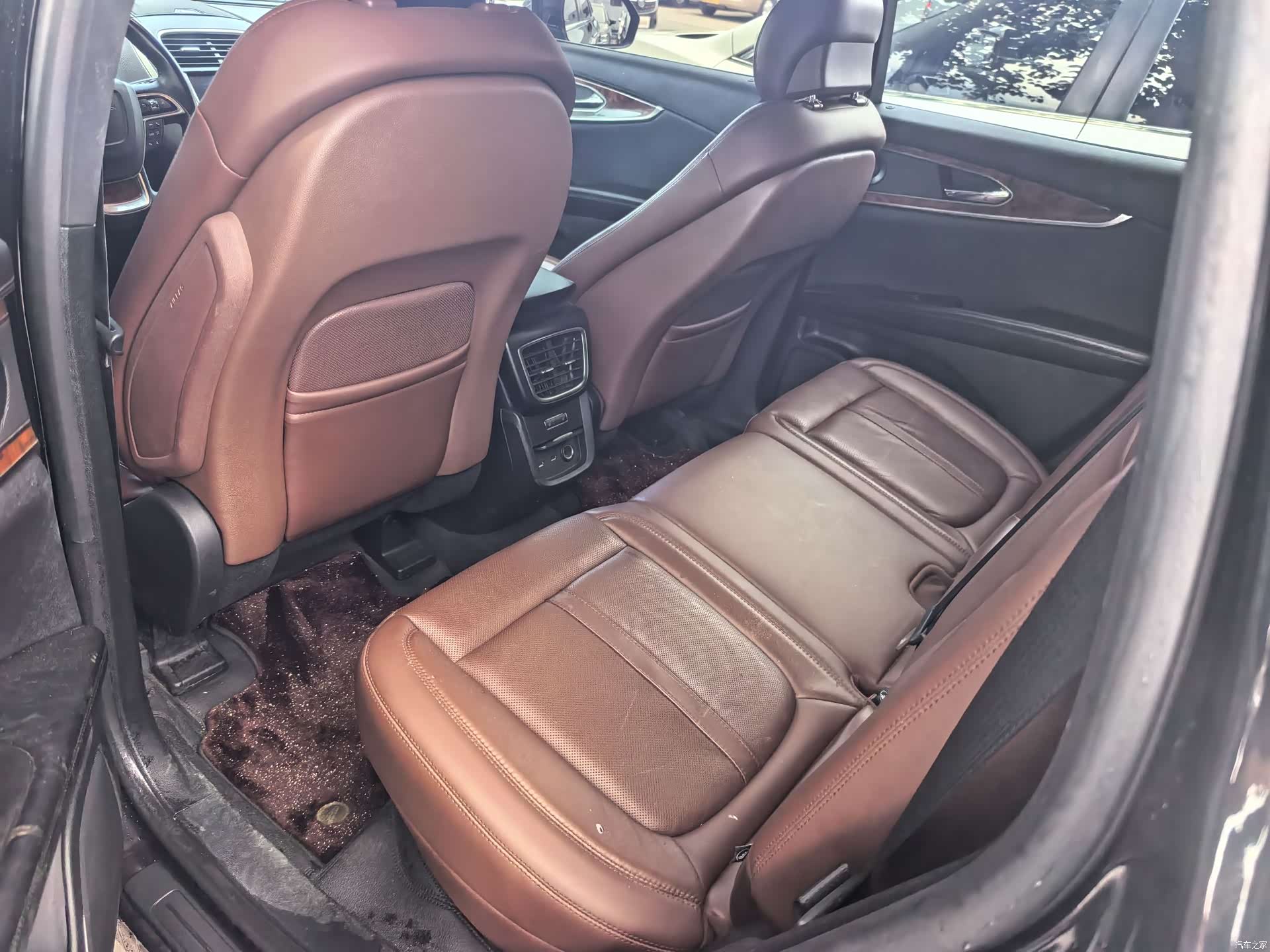 Lincoln Nautilus, 2019 11