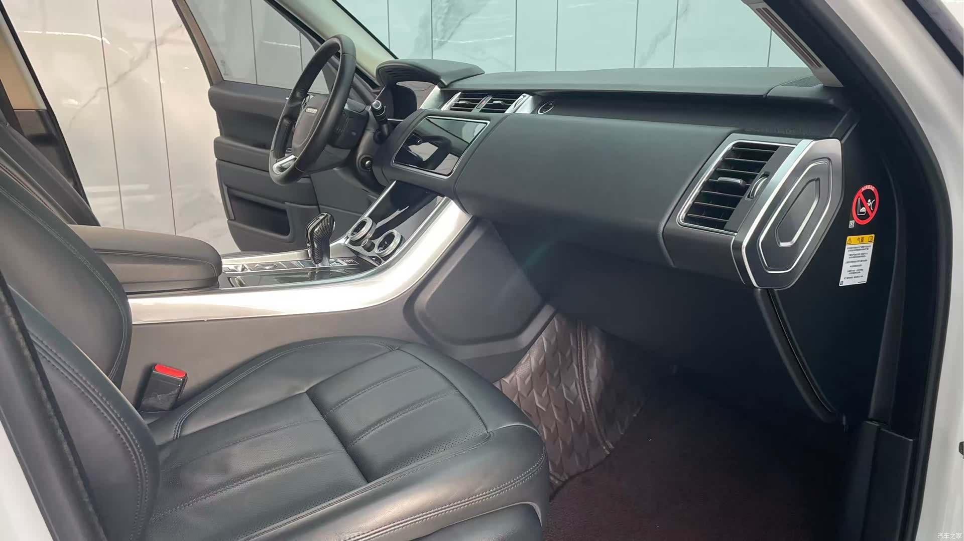 Land Rover Range Rover, 2019 19