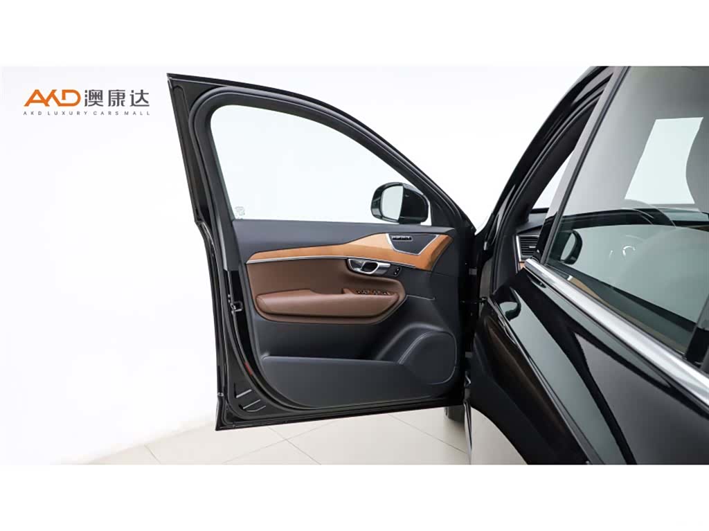 Volvo XC90, 2022 10