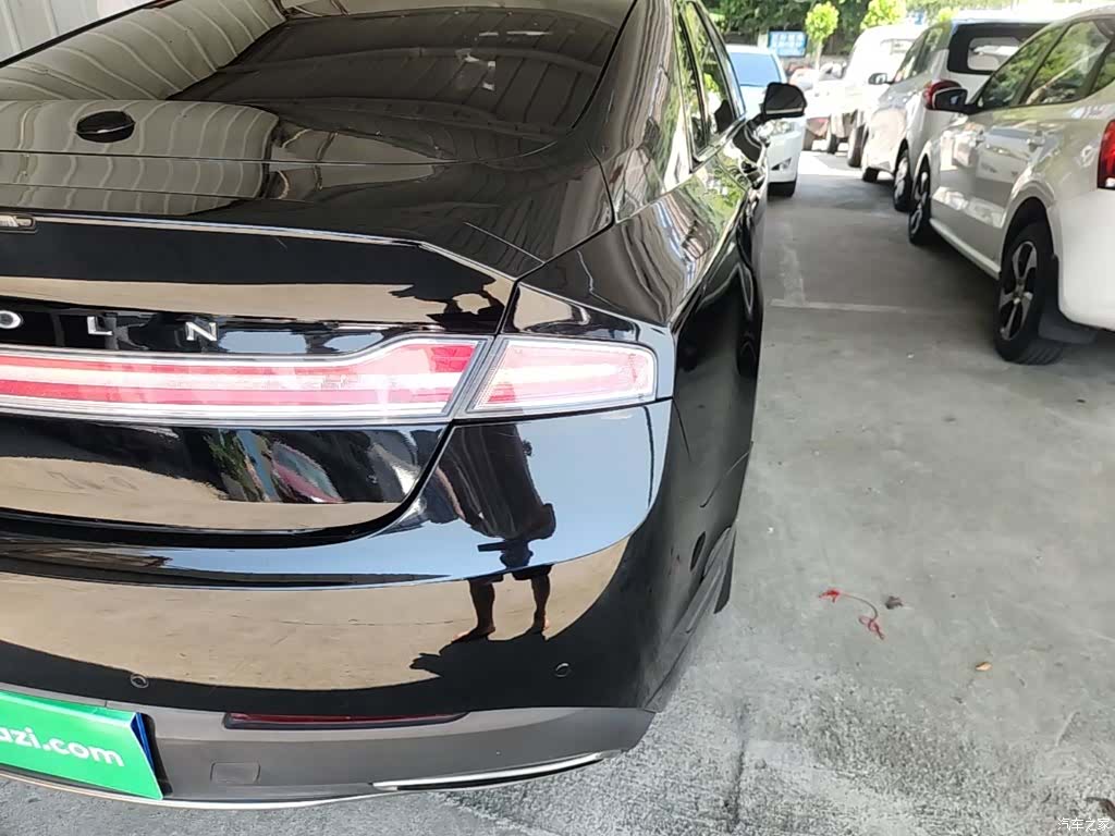 Lincoln MKZ, 2018 8