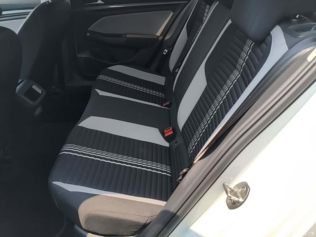 Volkswagen Bora, 2023 17