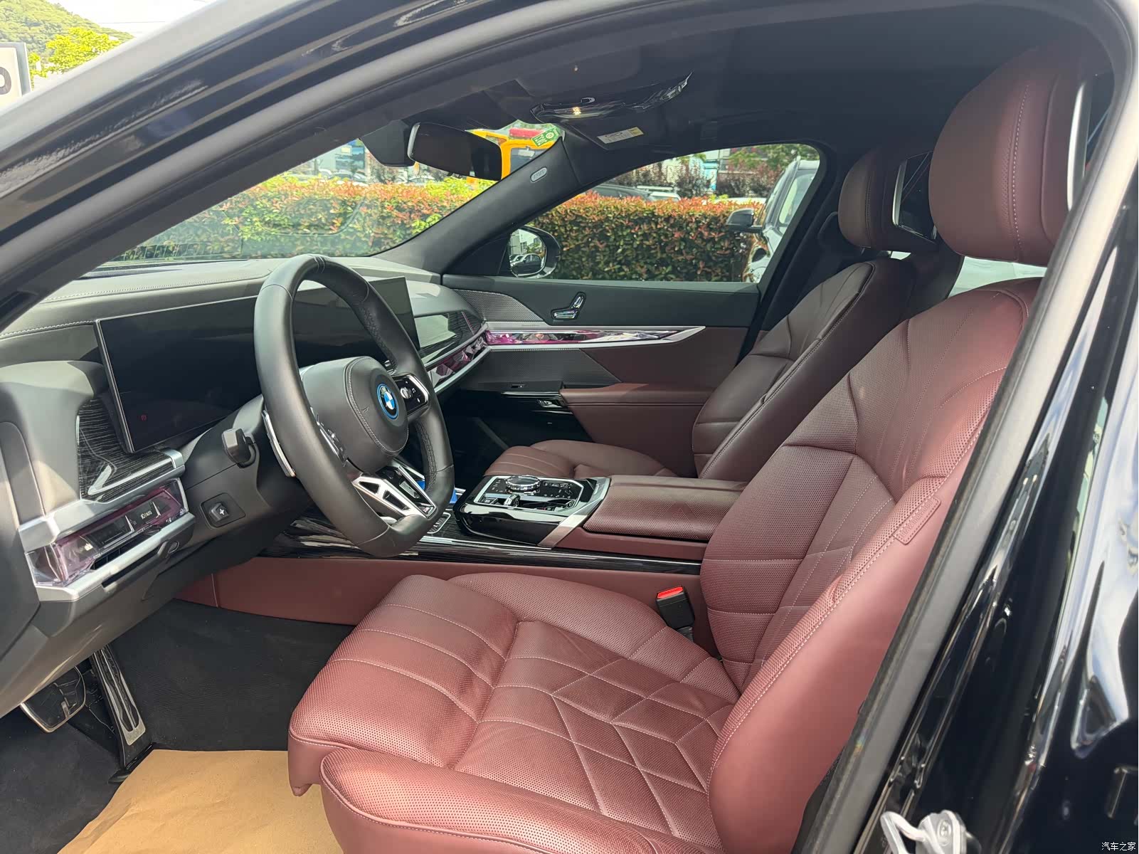 BMW i7, 2023 4