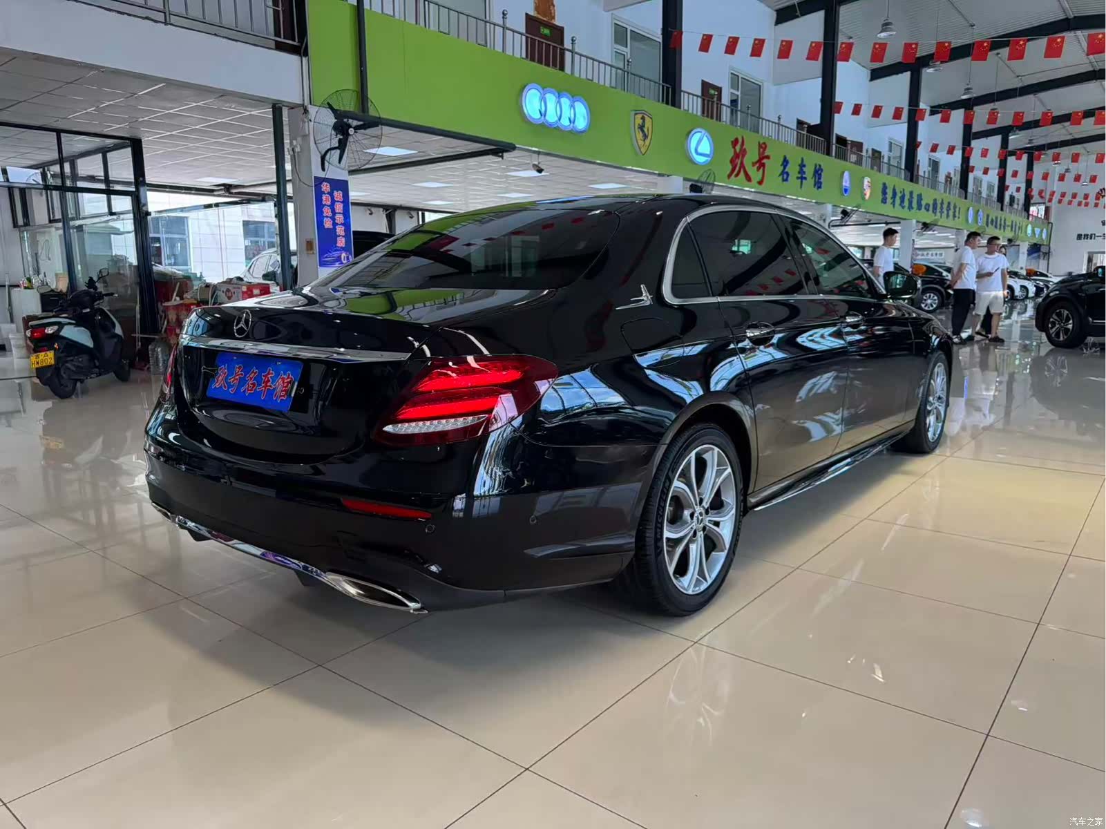 Mercedes-Benz E-Class, 2019 15