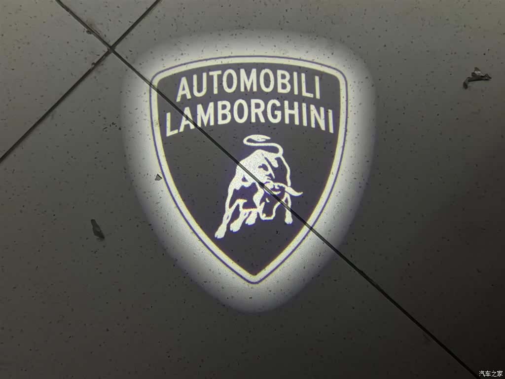 Lamborghini Urus, 2021 22
