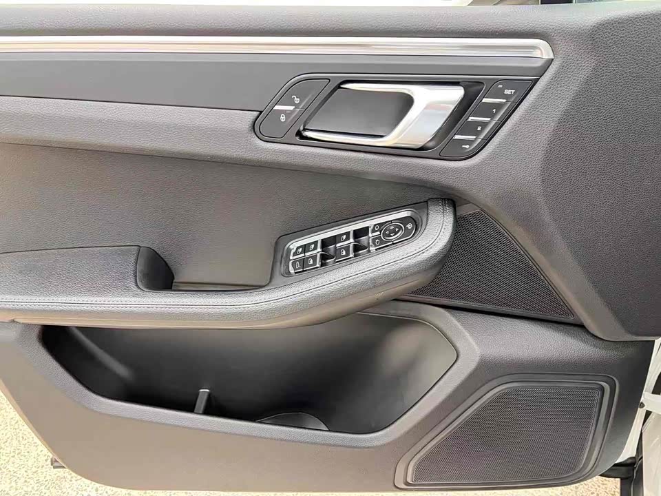 Porsche Macan Porsche Macan