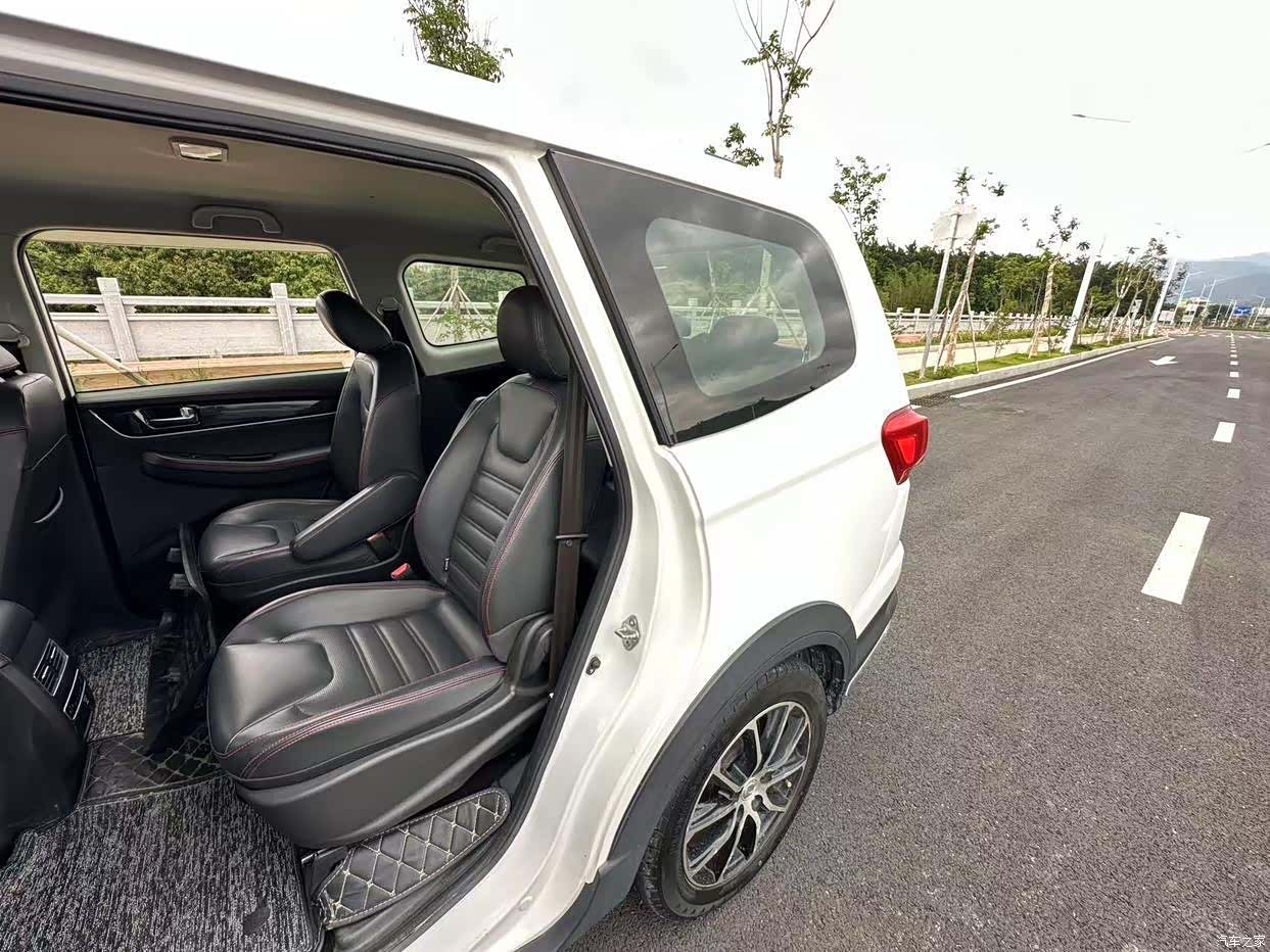 DongFeng SX6, 2020 8