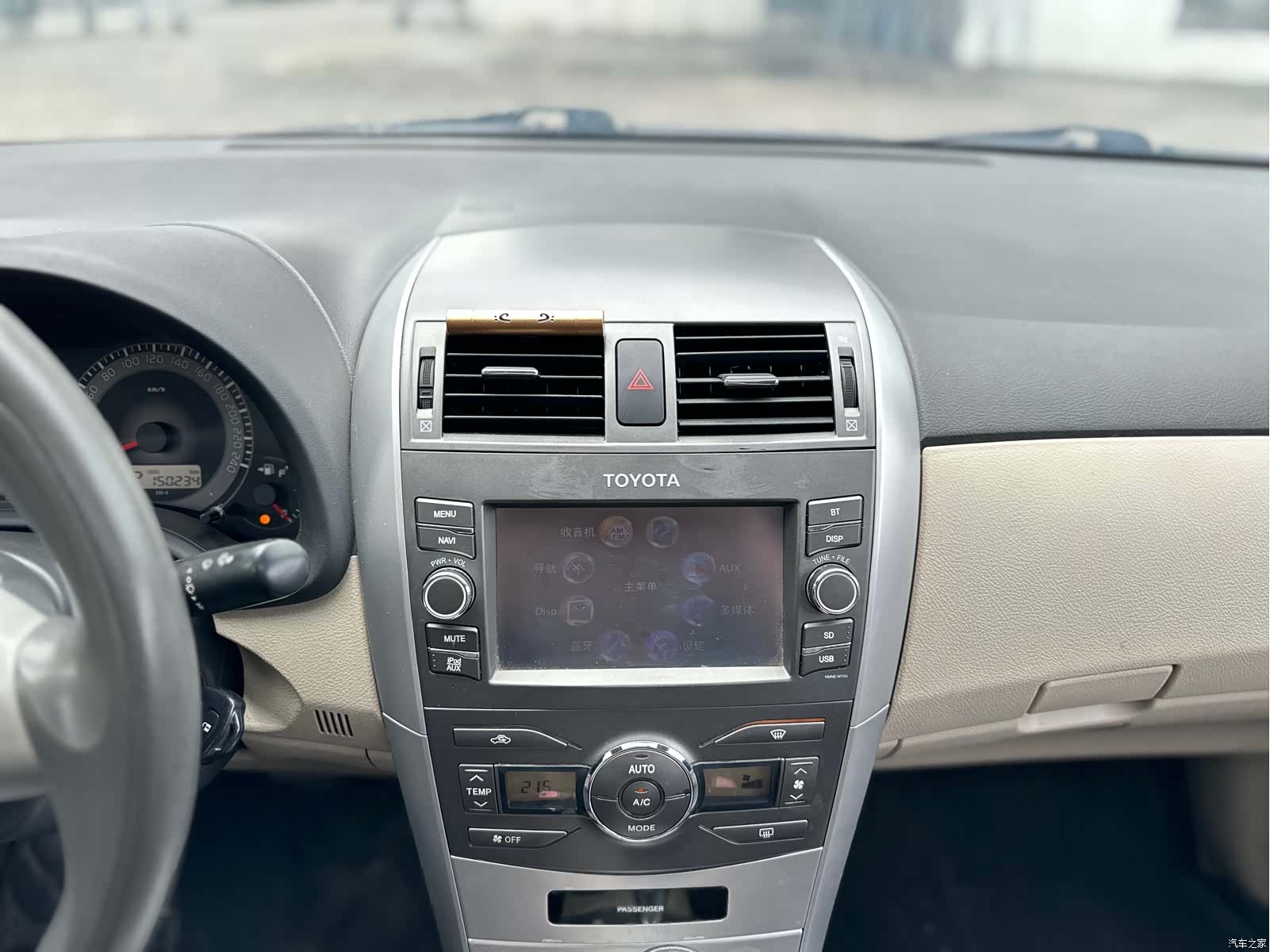 Toyota Corolla, 2012 12