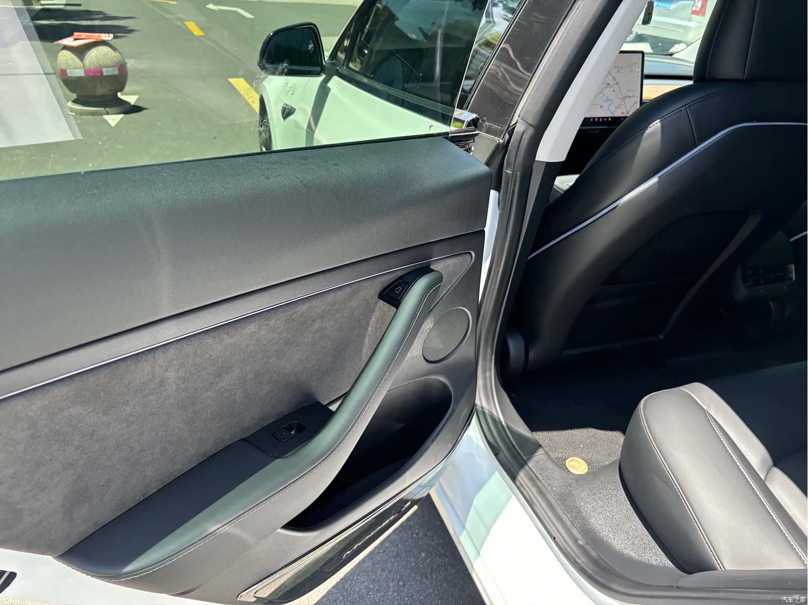 Tesla Model 3, 2021 11