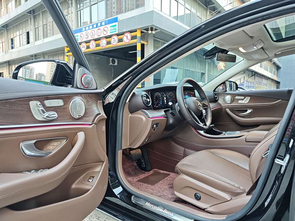 Mercedes-Benz E-class Mercedes-Benz E-class