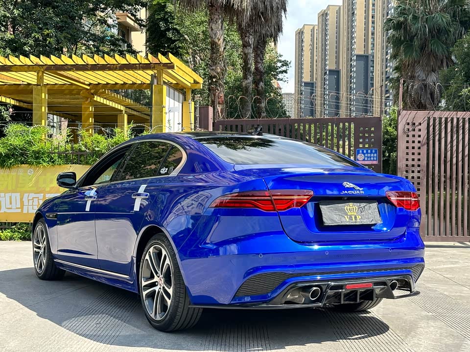 Jaguar XEL Jaguar XEL