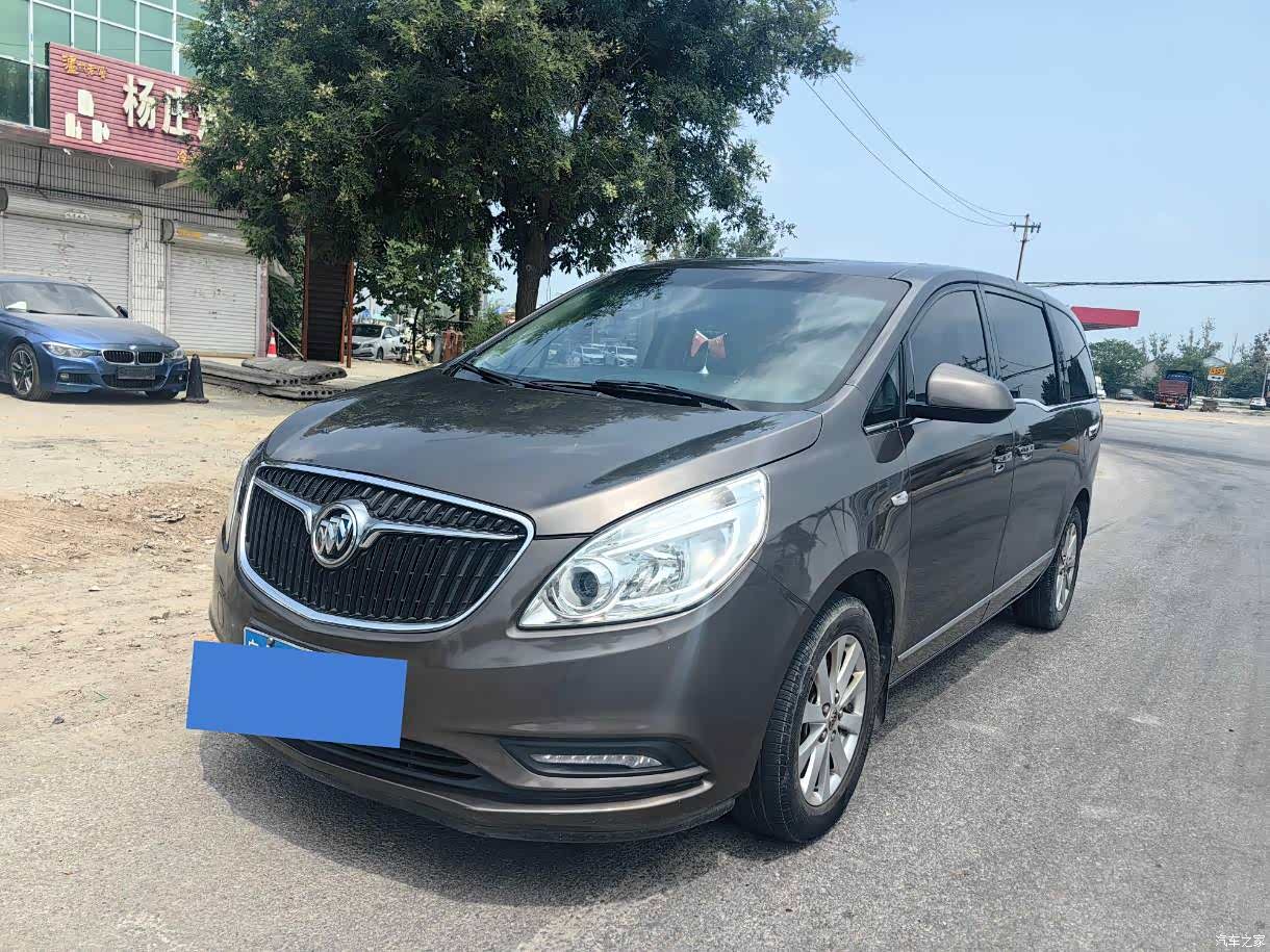 Buick GL8, 2017 1