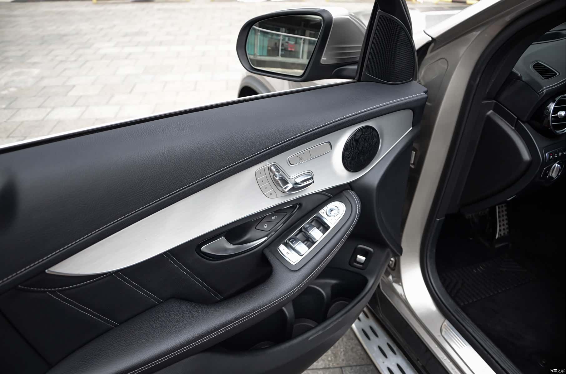Mercedes-Benz GLC, 2020 13