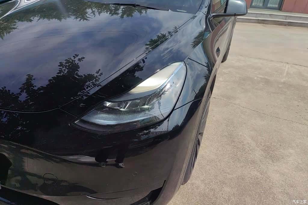 Tesla Model Y, 2023 все фото