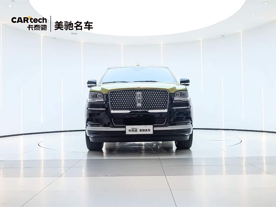 Lincoln Navigator