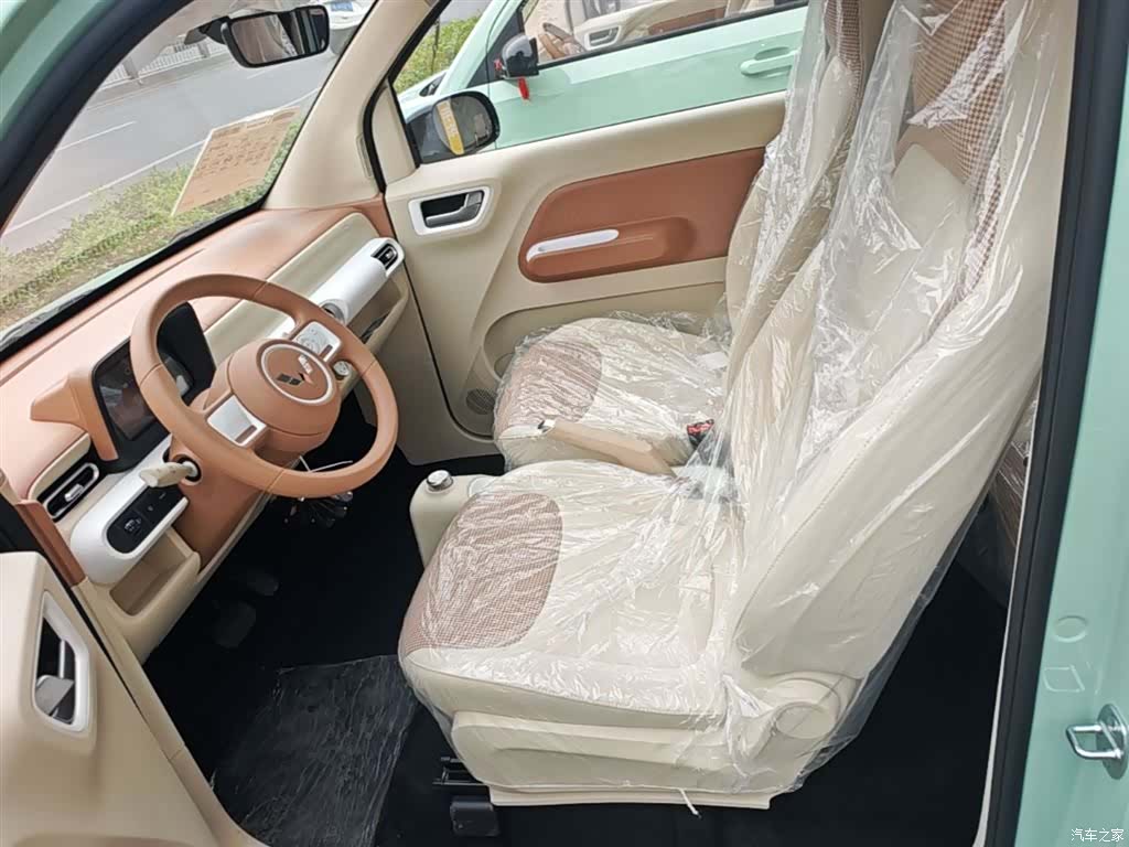 Wuling MINIEV, 2026 15