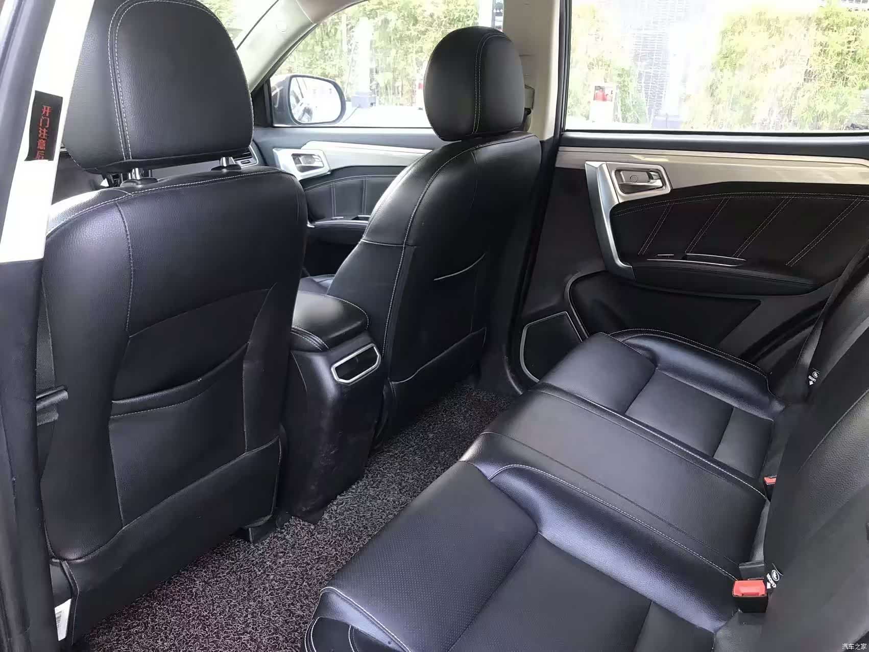 Geely X6, 2016 8