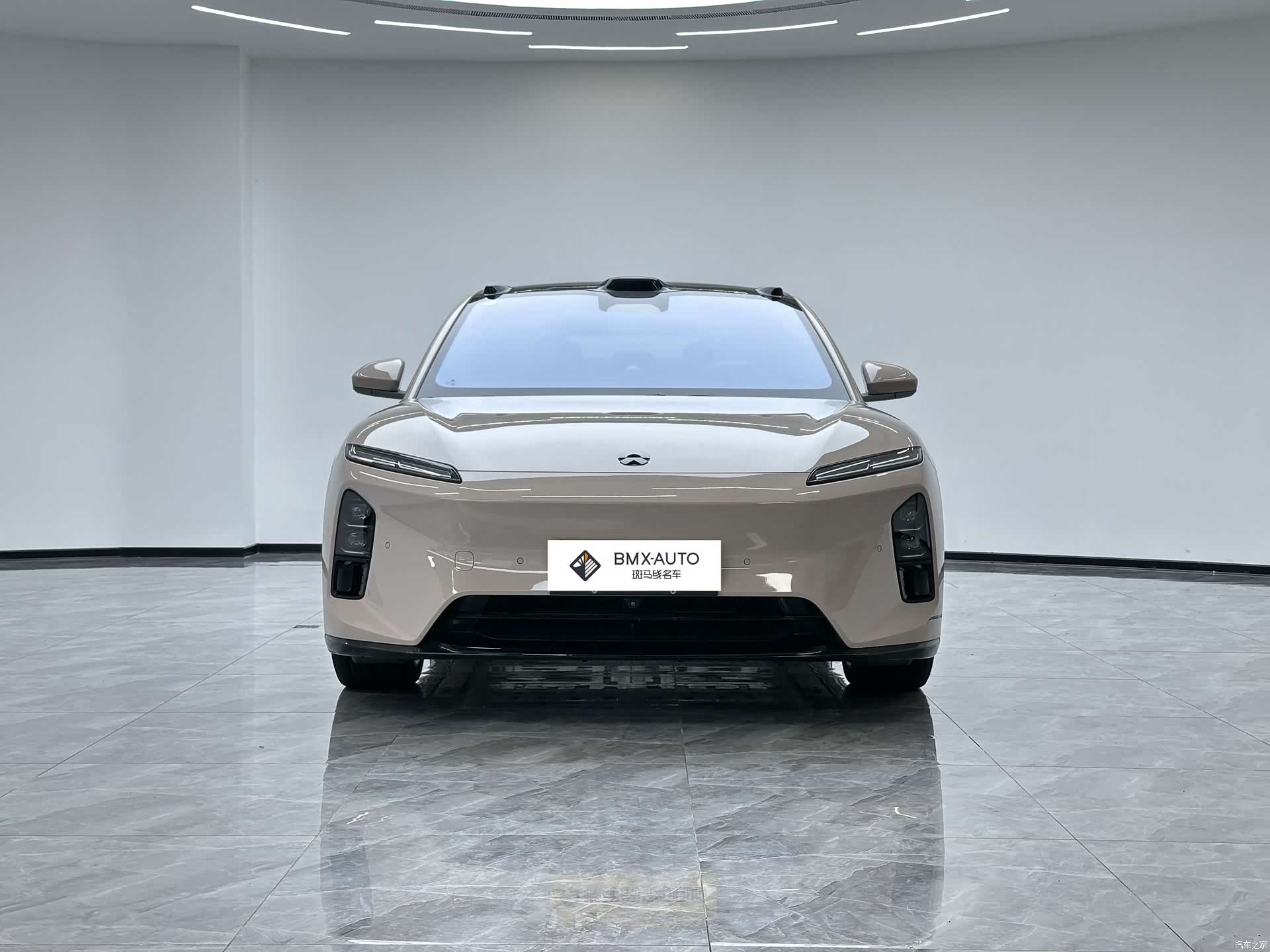 NIO ET5, 2025 все фото