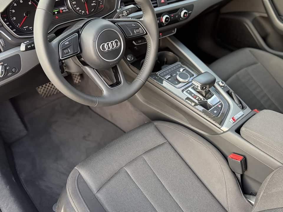 Audi A4L Audi A4L