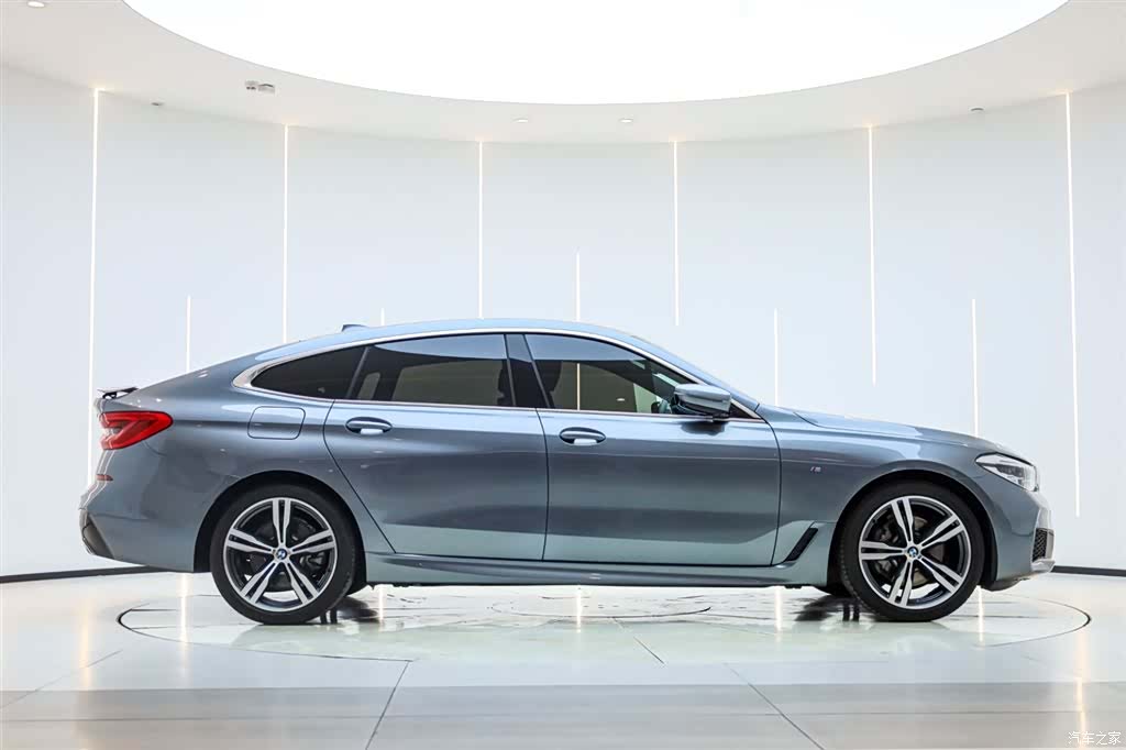 BMW 6 Series GT, 2019 11