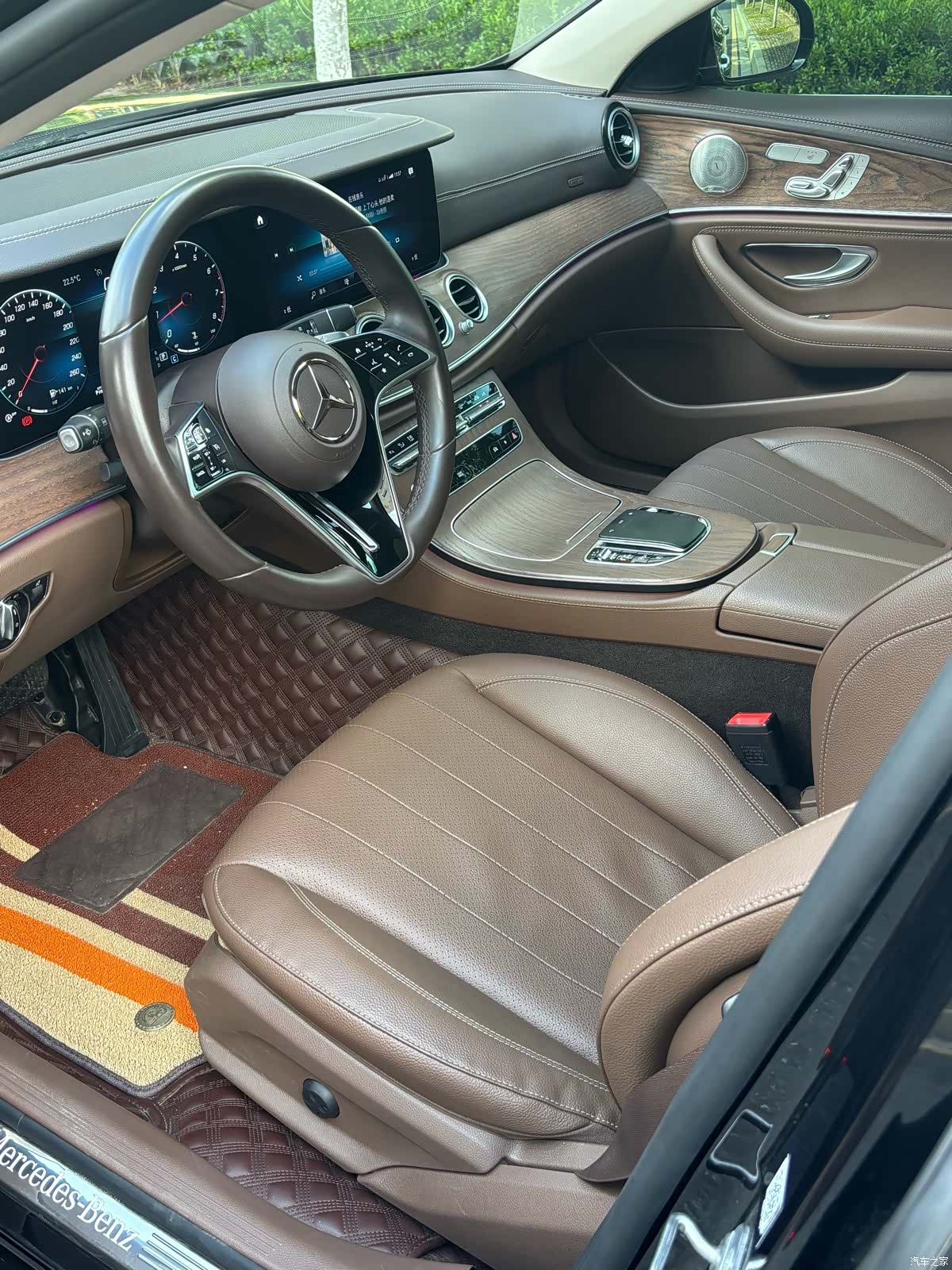Mercedes-Benz E-Class, 2022 8