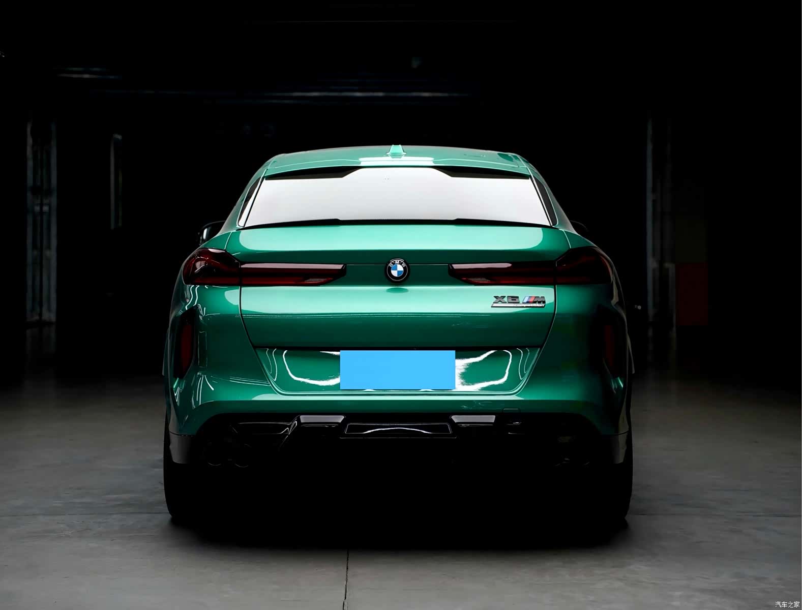 BMW X6, 2023 все фото
