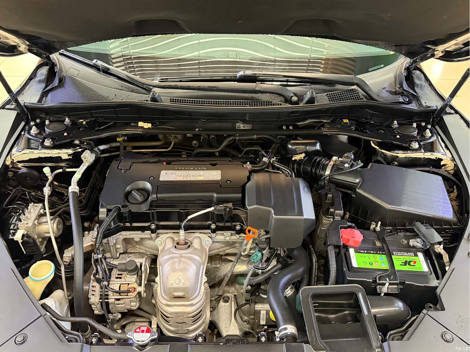 Honda Accord, 2015 11