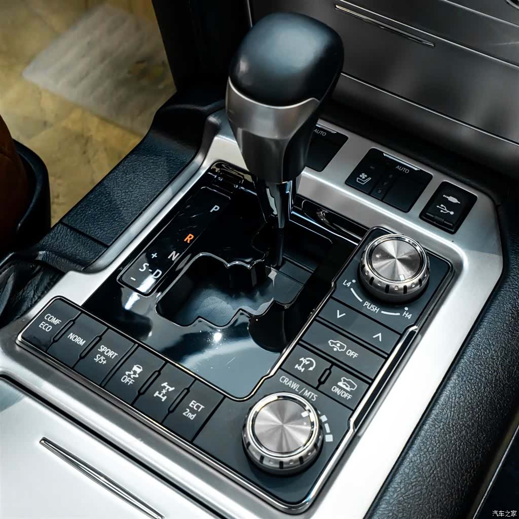 Toyota Land Cruiser, 2019 19