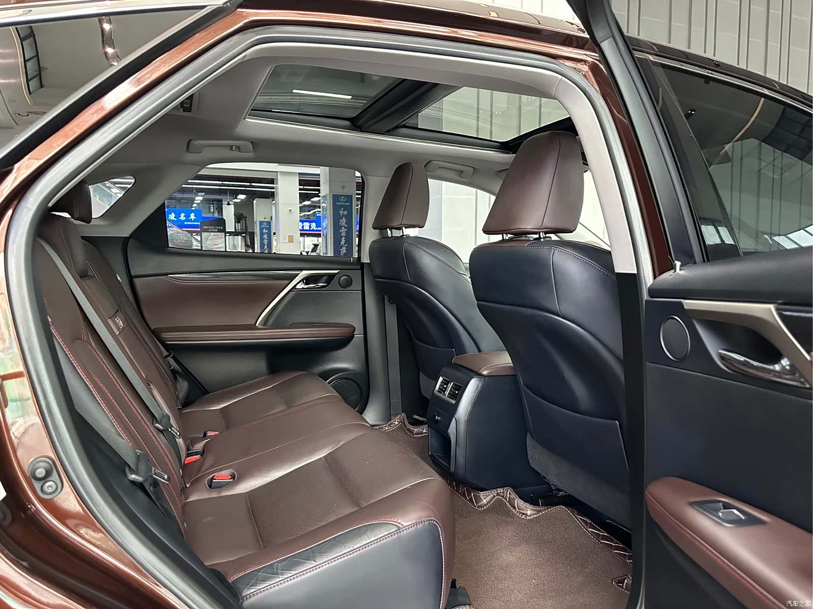 Lexus RX, 2018 10