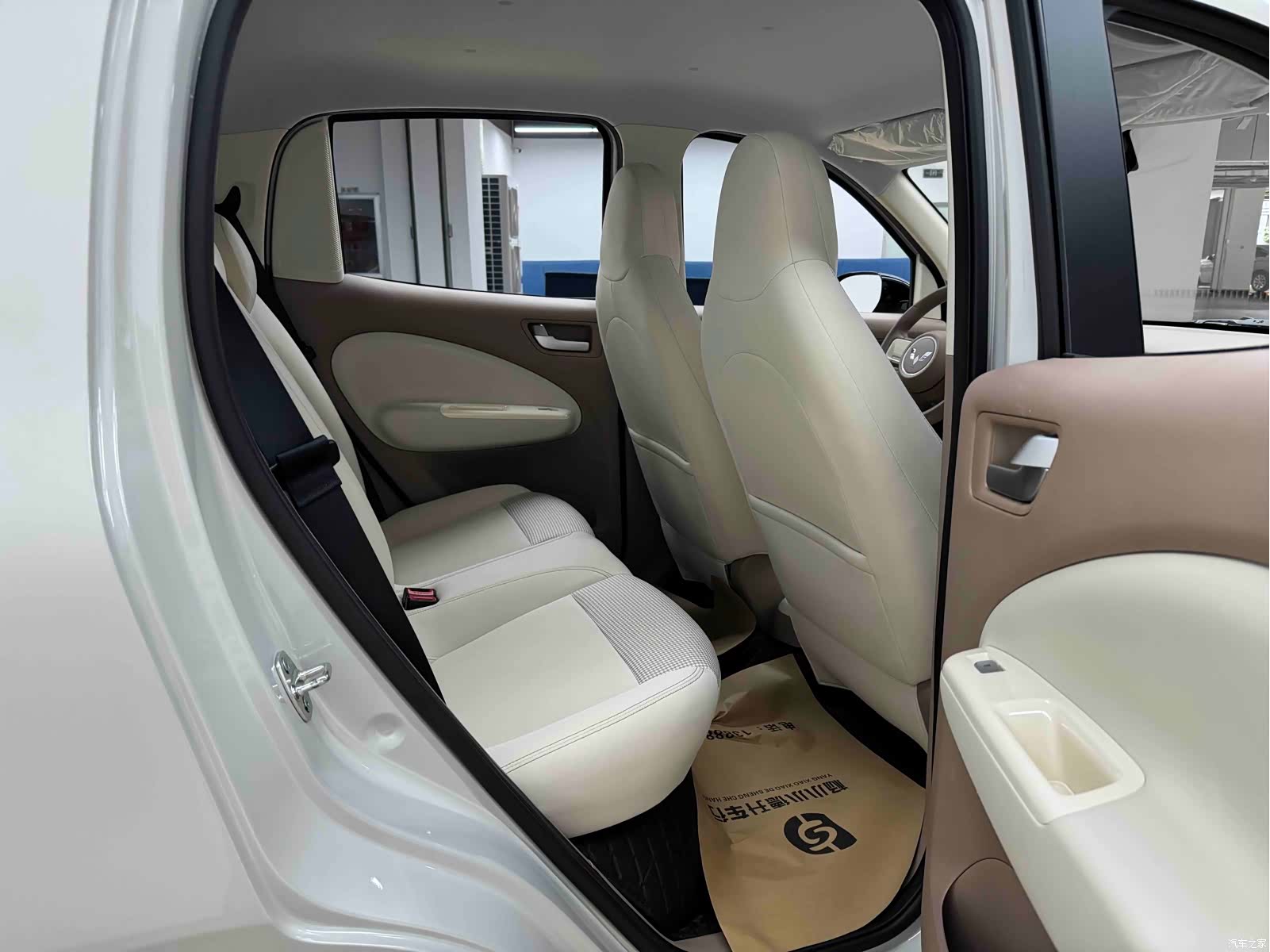 Wuling MINIEV, 2025 13