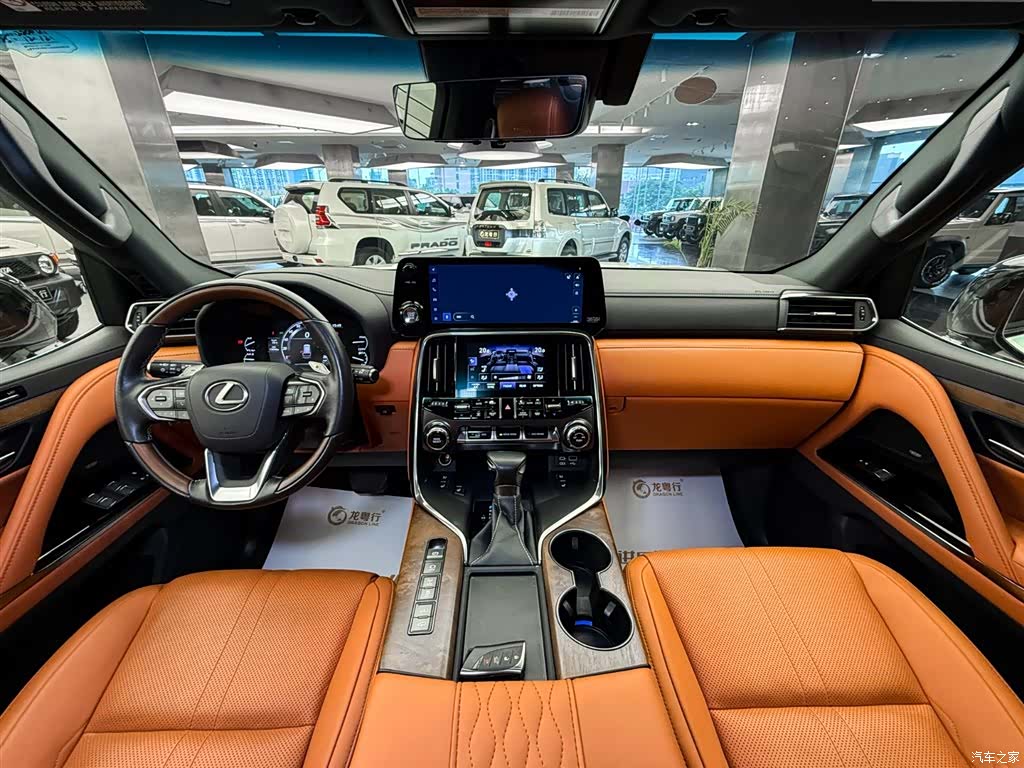 Lexus LX, 2024 8