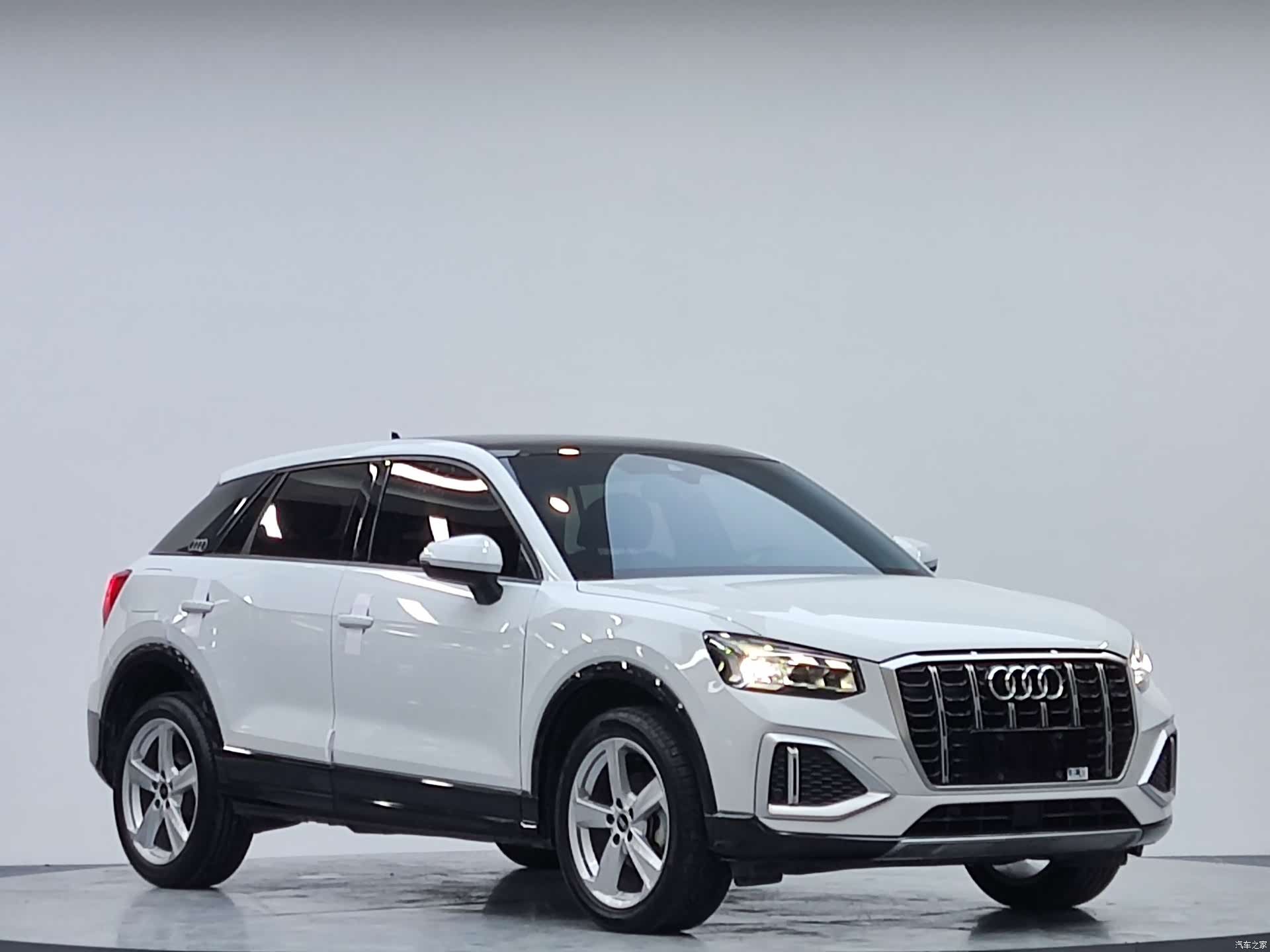 Audi Q2L, 2022 4