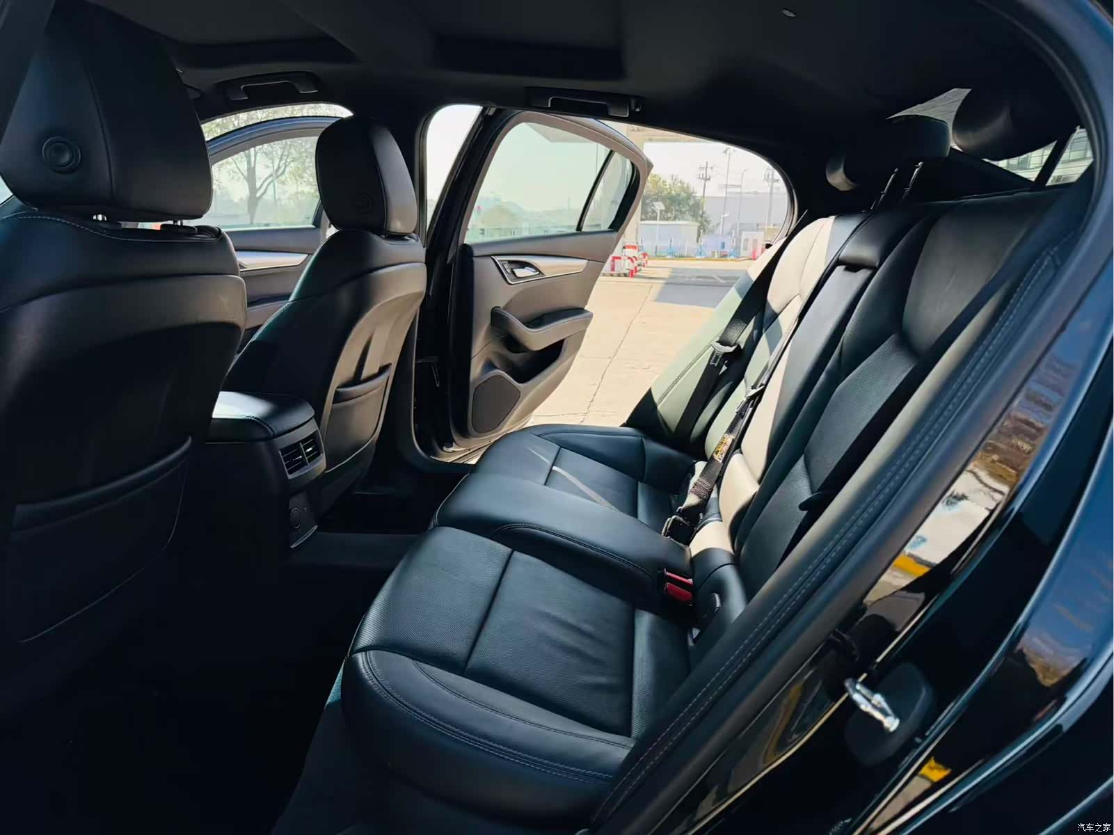 Cadillac CT5, 2023 11