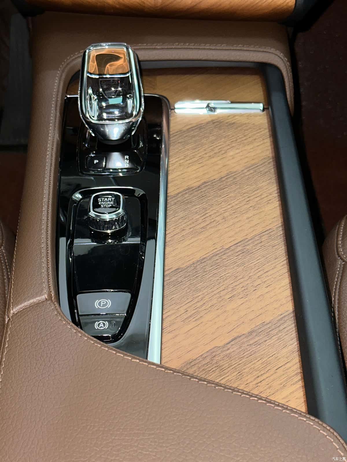 Volvo XC90, 2022 18