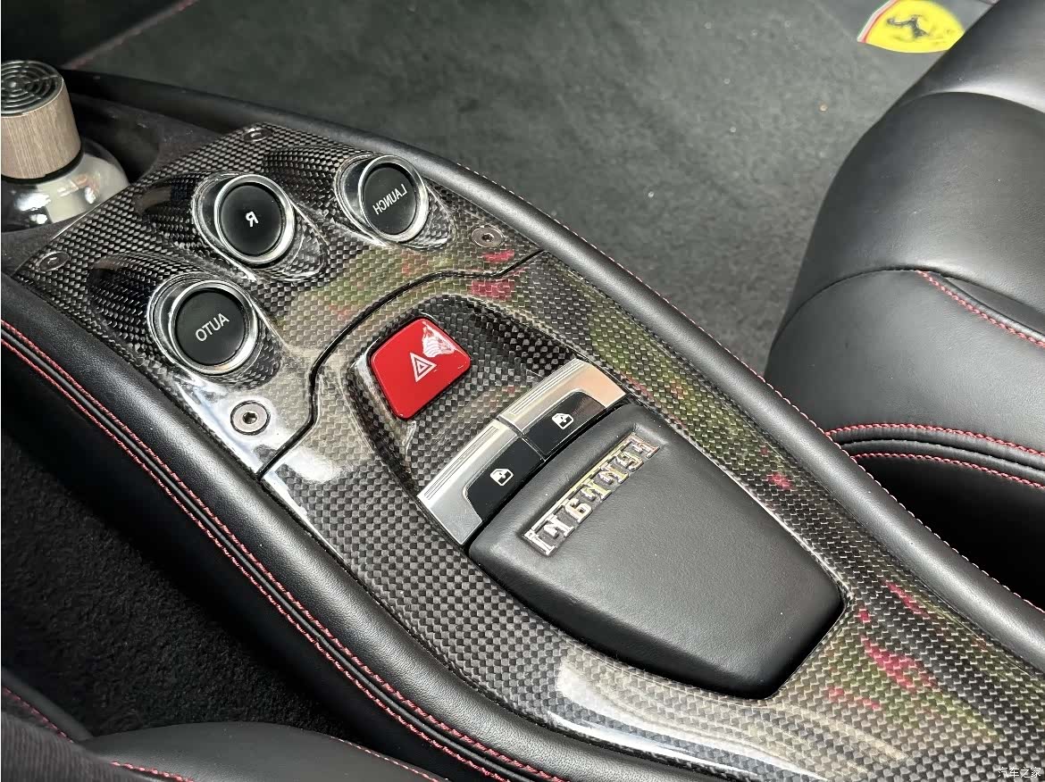 Ferrari 458, 2012 9