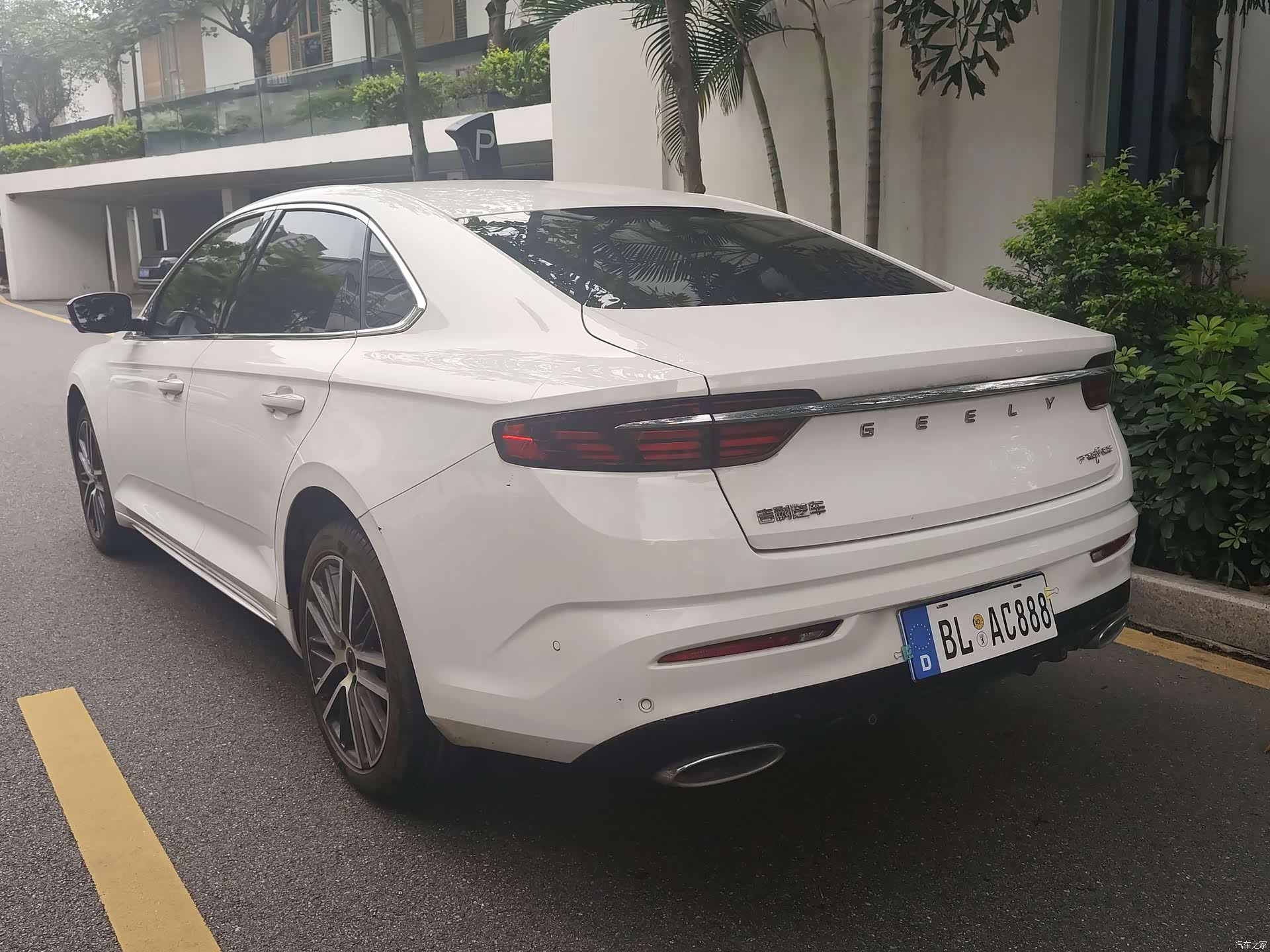 Geely Preface, 2022 30