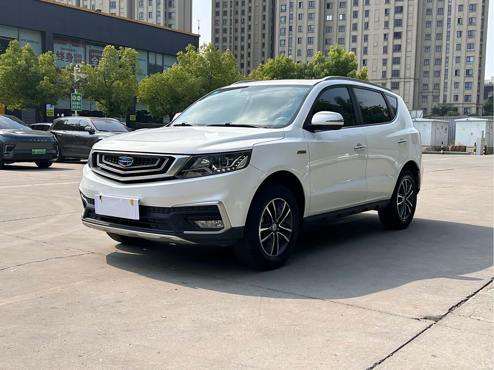 Geely X6, 2019 1