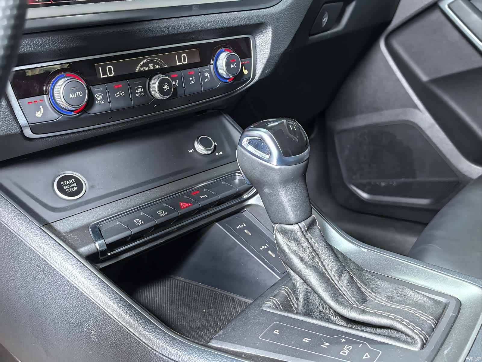 Audi Q3, 2023 18