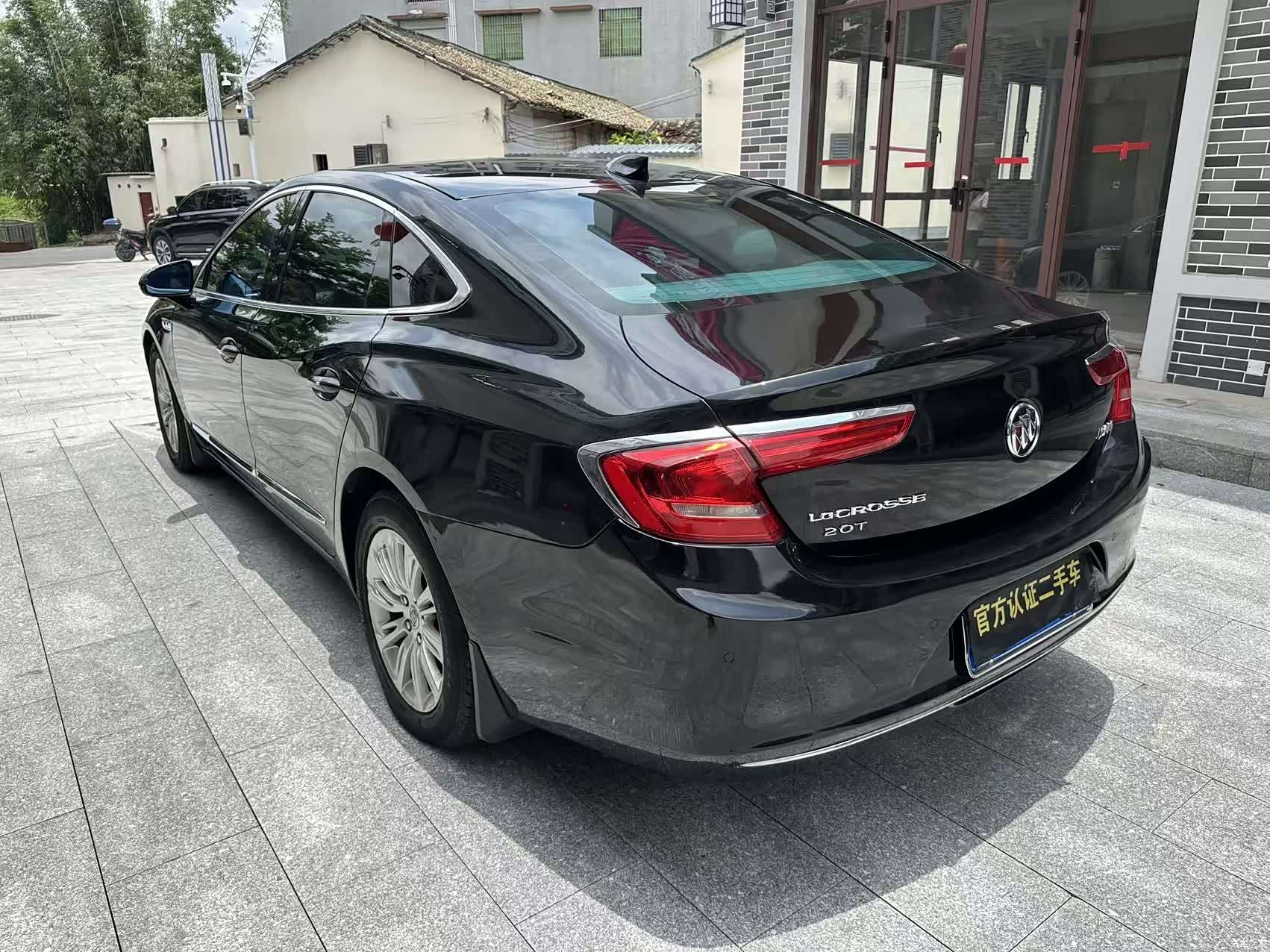 Buick LaCrosse, 2017 все фото