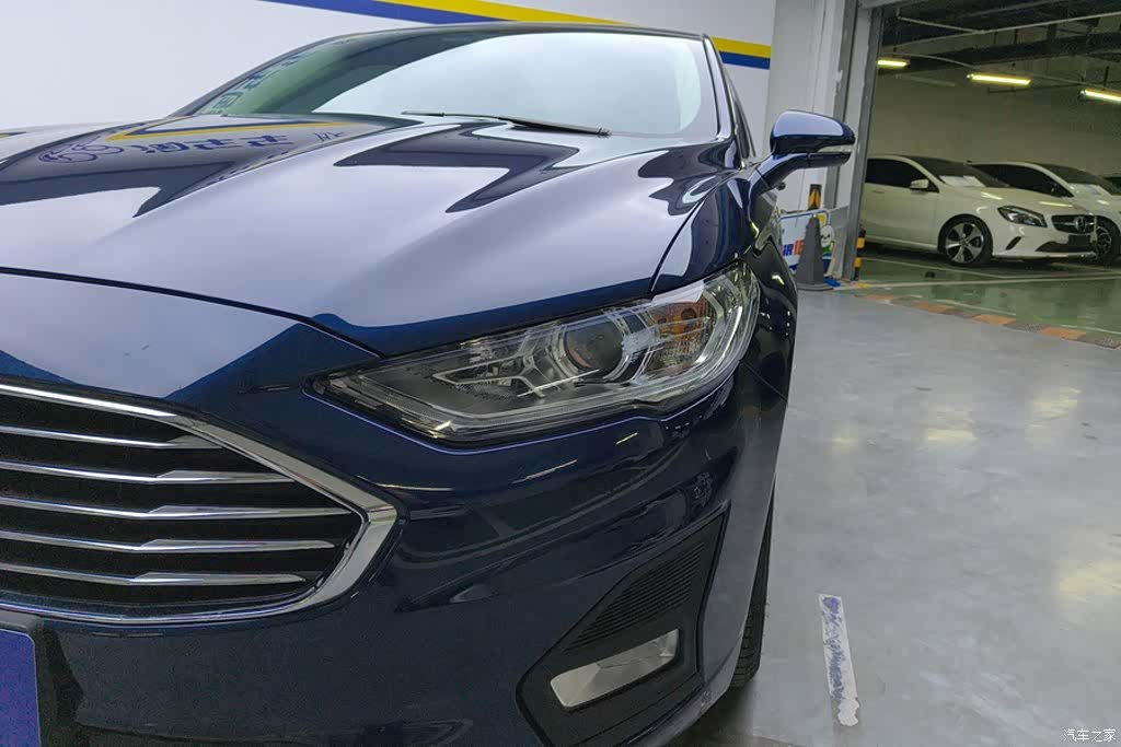 Ford Mondeo, 2022 все фото