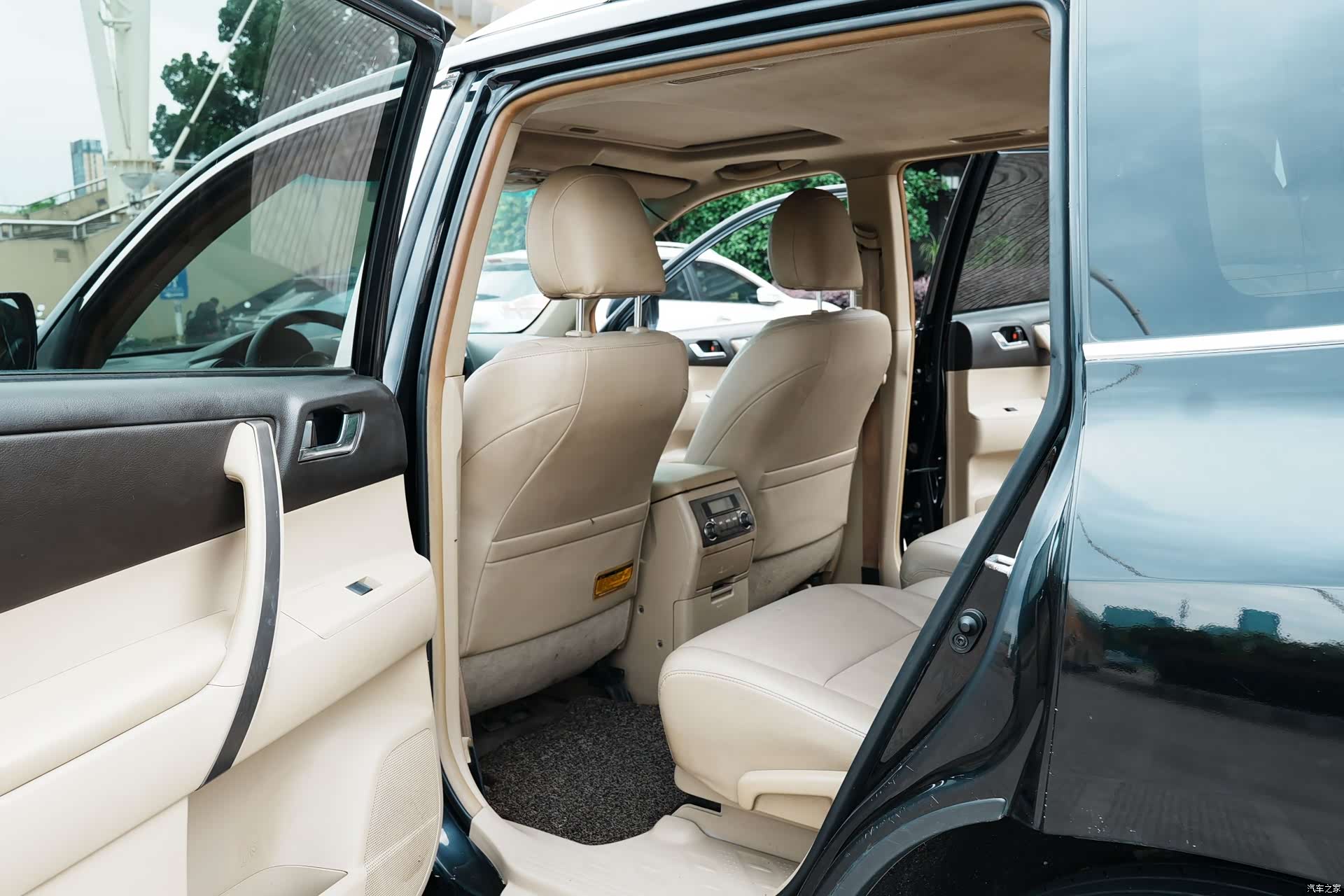 Toyota Highlander, 2011 11