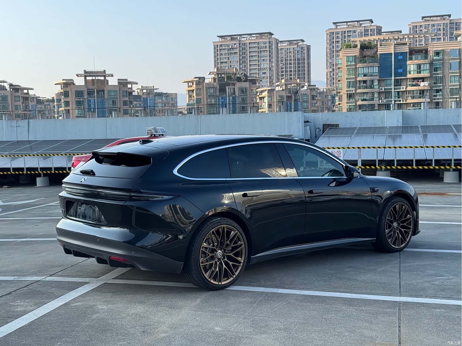 NIO ET5, 2024 6