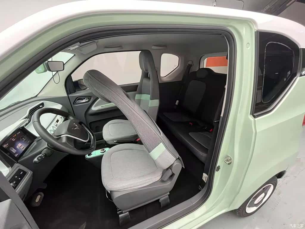 Wuling MINIEV, 2021 17