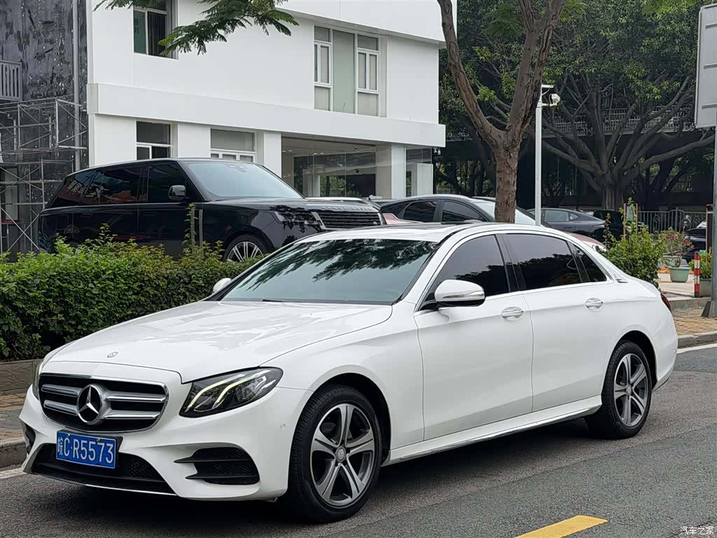 Mercedes-Benz E-Class, 2016 1