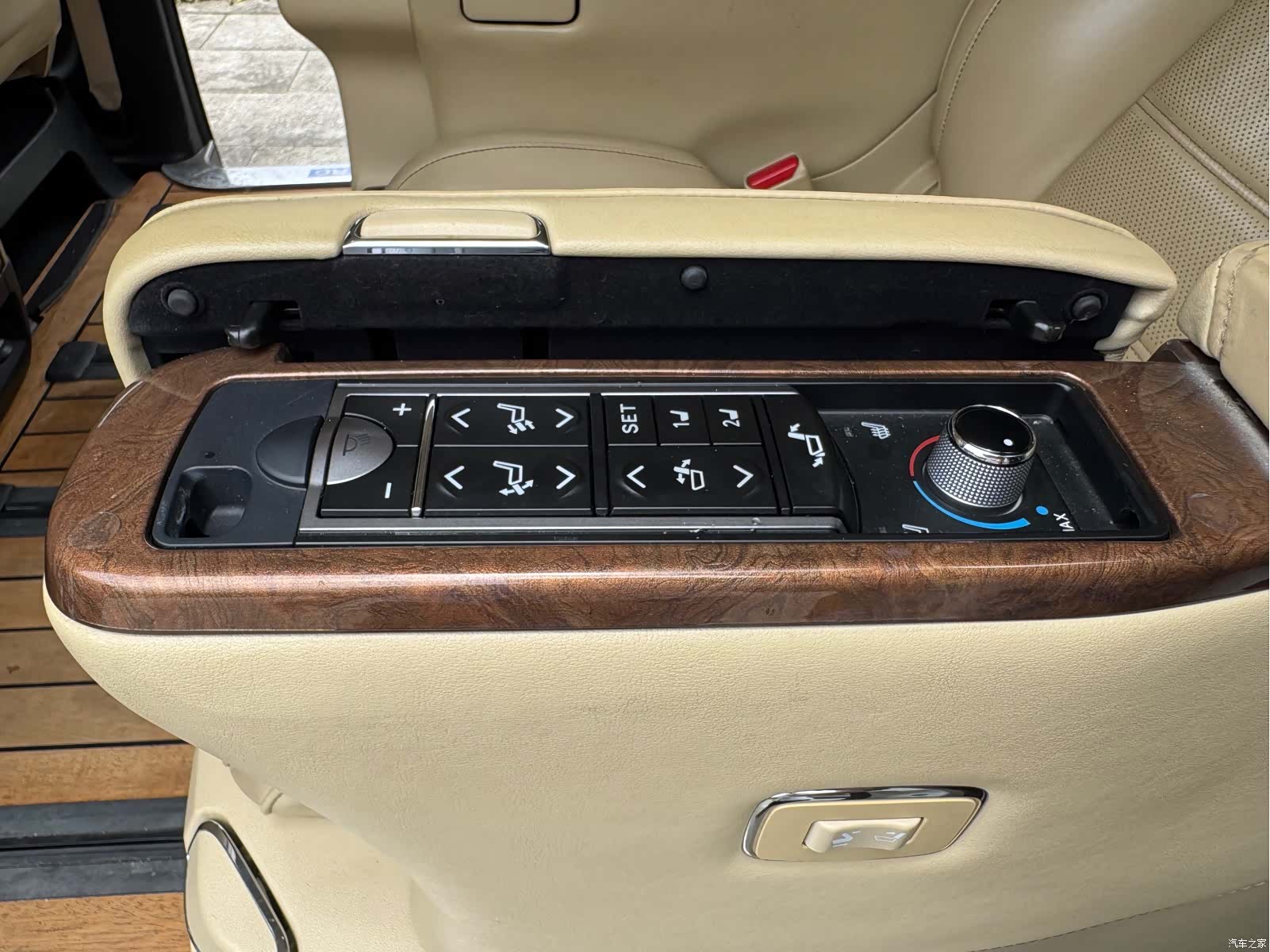 Toyota Alphard, 2016 14