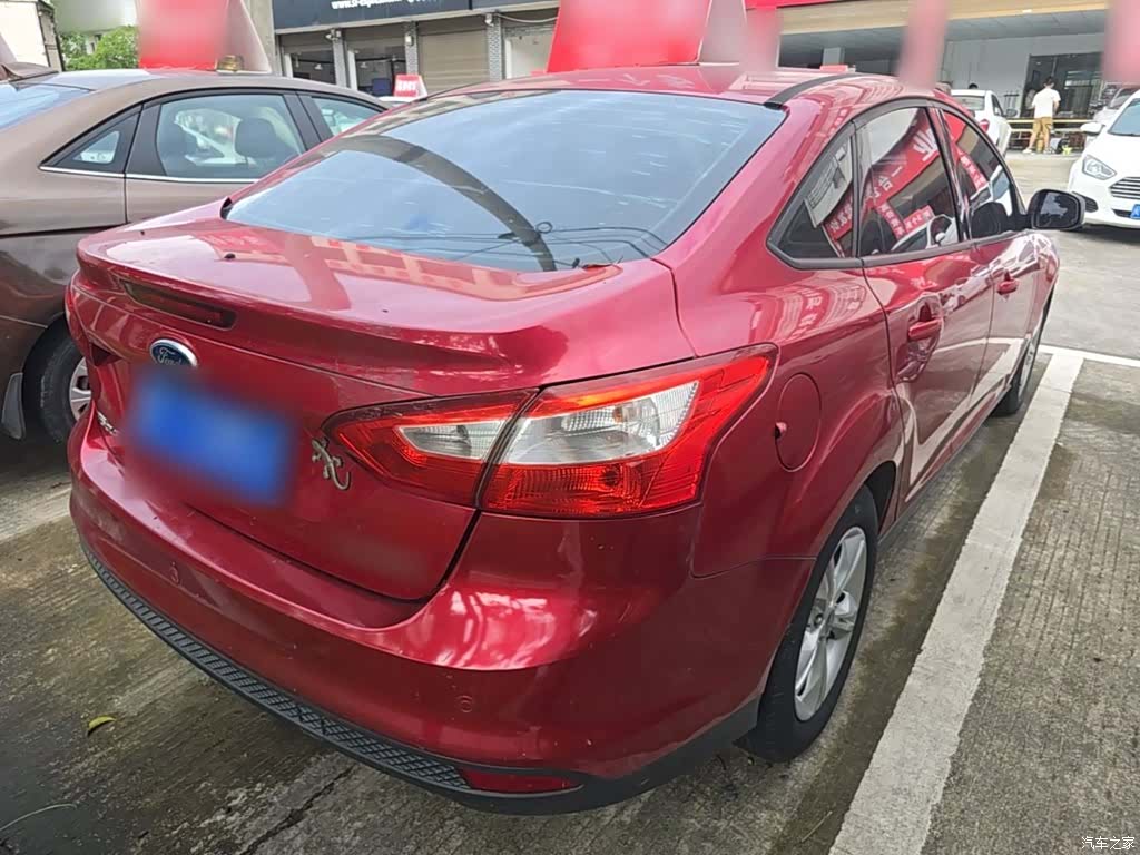 Ford Focus, 2015 7